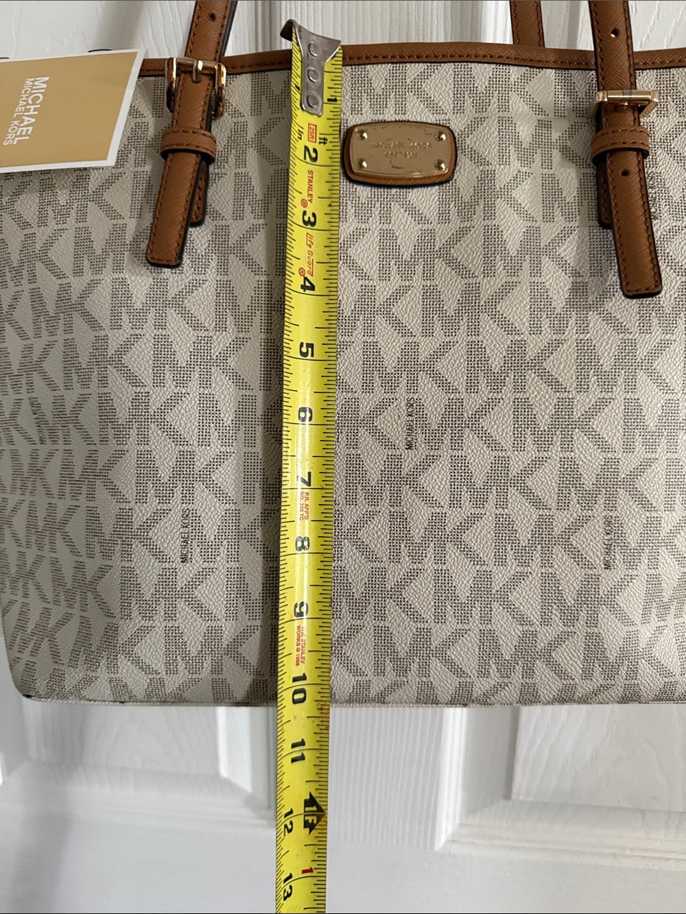 Michael Kors Cream Signature MK Tote with tan Leather Trim - Picture 4 of 9